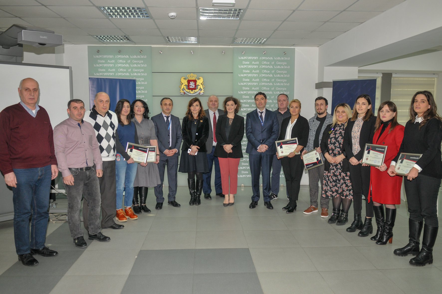  რისკზე ორიენტირებული შიდა აუდიტის სერტიფიკატი 14 კურსდამთავრებულმა მოიპოვა